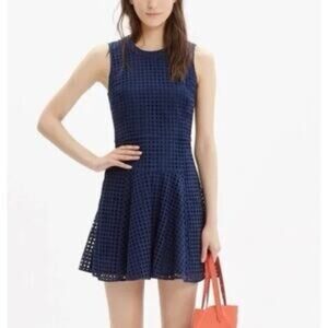 Madewell - Navy Blue Eyelet Sunshade Lined Sleeveless Fit And Flare Dress SZ 6